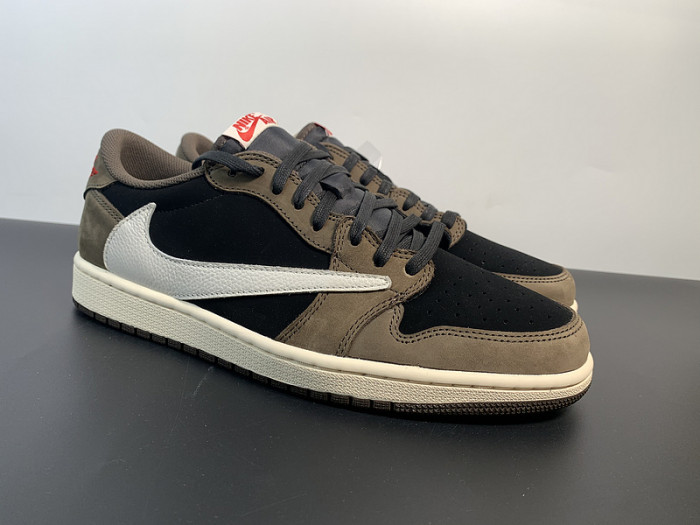 Travis Scott x Air Jordan 1 Low