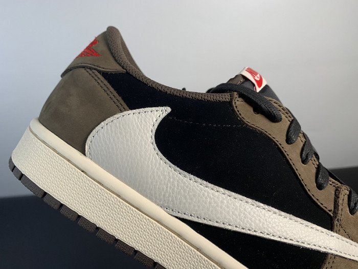 Travis Scott x Air Jordan 1 Low