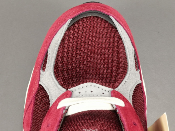 New Balance 990 V3 "Teddy Made"U990TF3