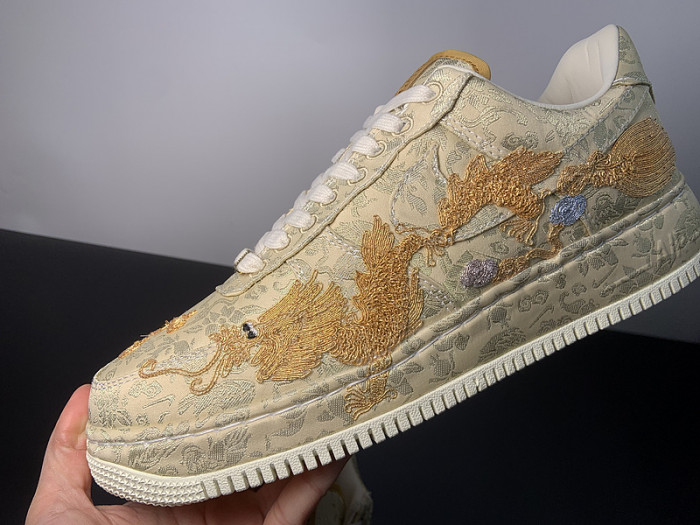 NIKE AIR FORCE 1 LOW 07
