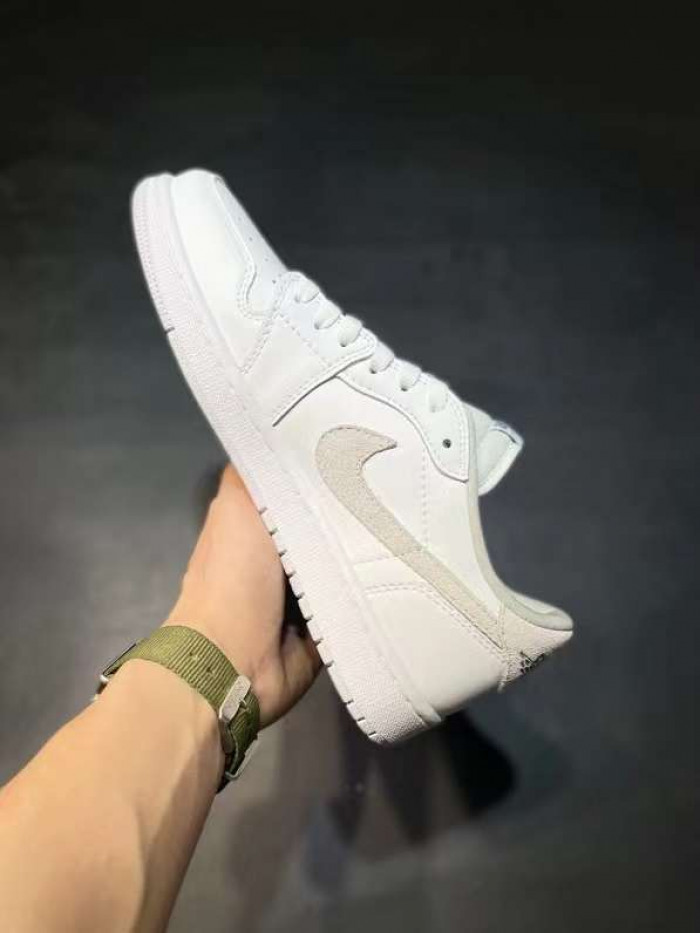 Air Jordan 1 Retro Low OG