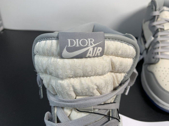 Dior x Air Jordan 1 High - CN8607 002