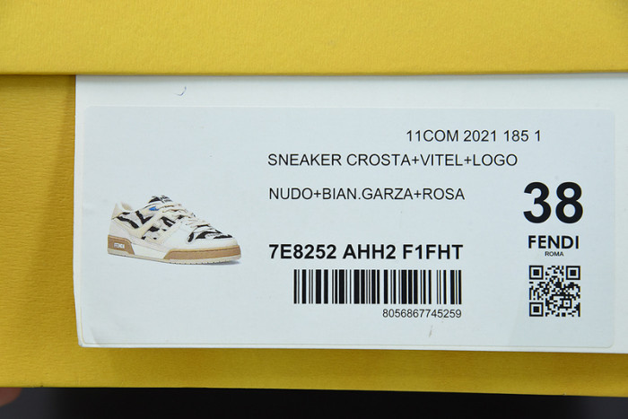 FENDI SNEAKERS