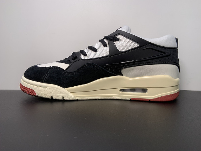 Air Jordan 4 RM