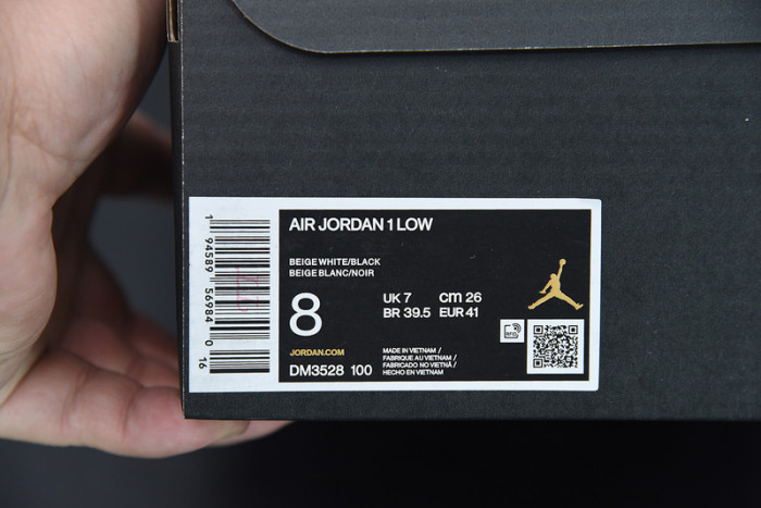 Air Jordan 1 Low