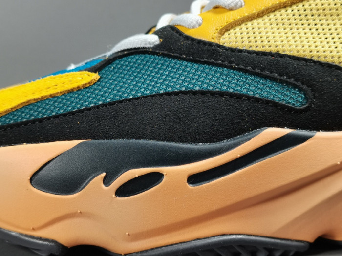 adidas Yeezy Boost 700