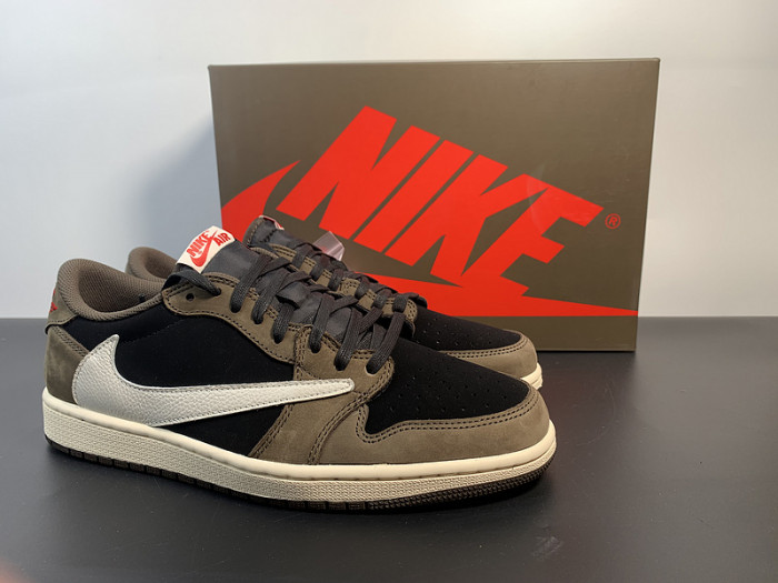 Travis Scott x Air Jordan 1 Low
