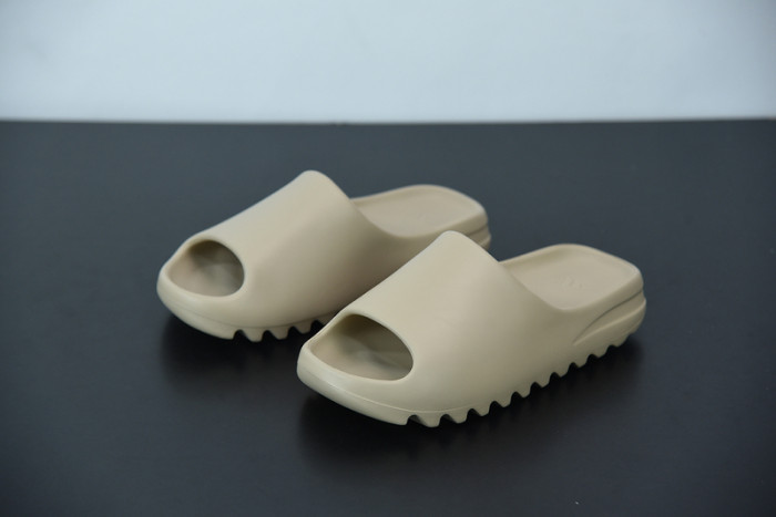 Yeezy Slide GZ5554