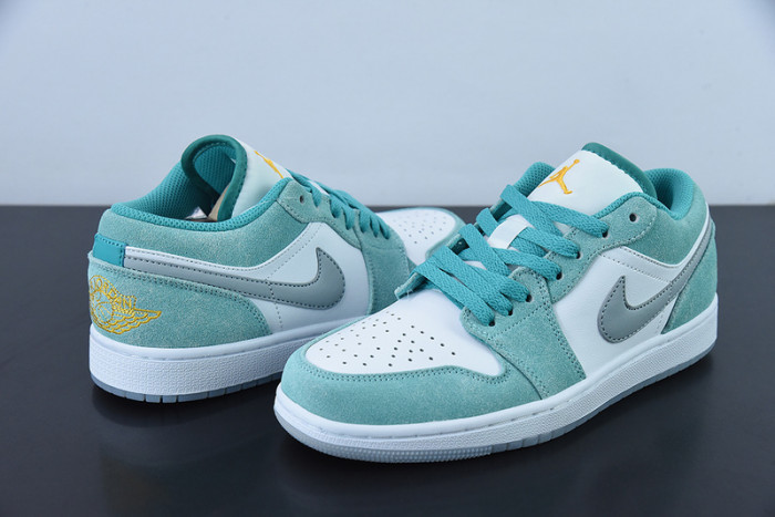 Air Jordan 1 Low