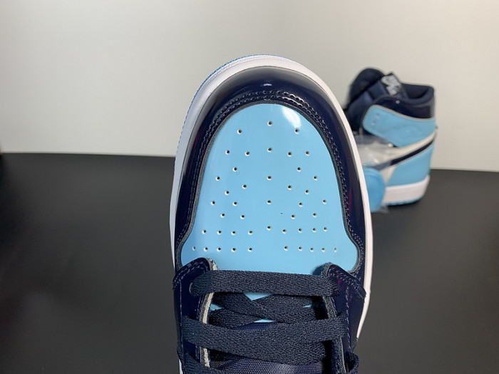 (WMNS) Air Jordan 1 Retro High OG