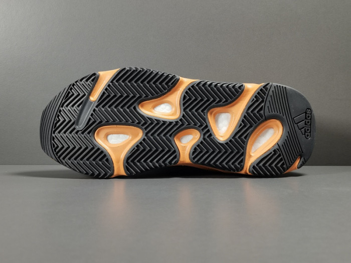 adidas Yeezy Boost 700