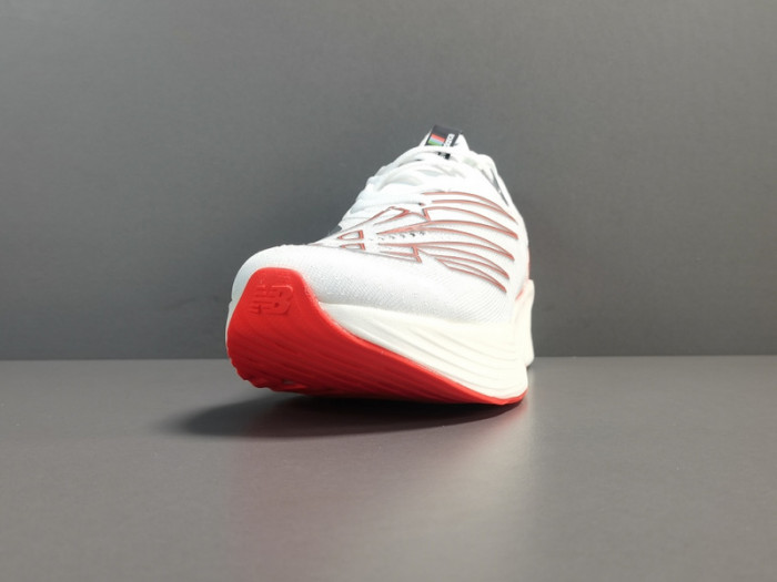 New Balance FuelCell RC Elite v2