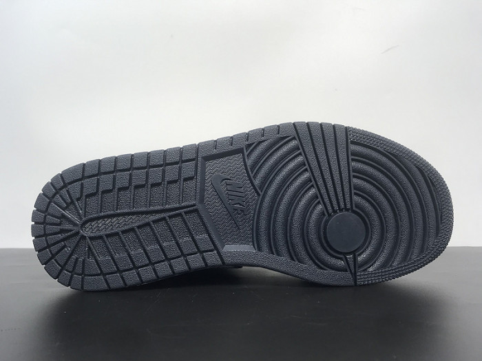 Air Jordan 1 Low SE