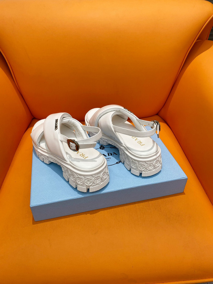 PRADA SLIDE