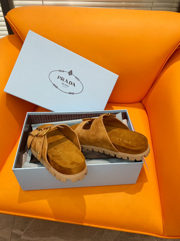 PRADA SLIDE