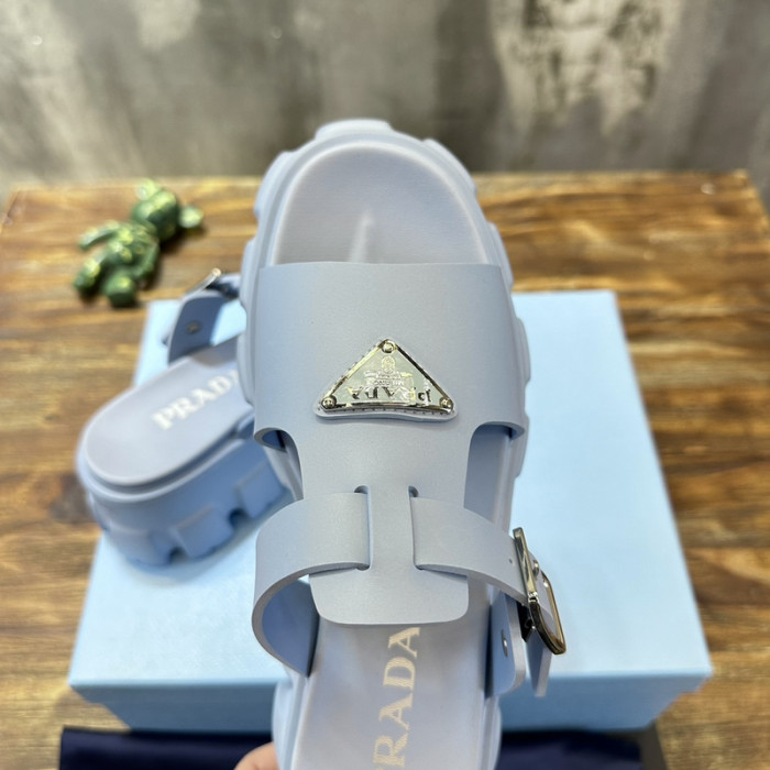 PRADA SLIDE