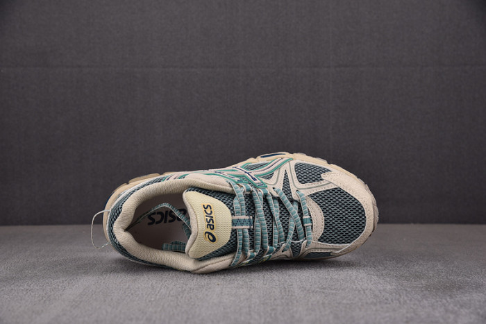 (WMNS) ASICS Gel-Kahana 8 Green/Grey 1012A978-302