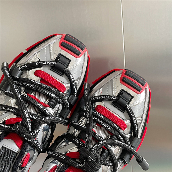 DG SNEAKER