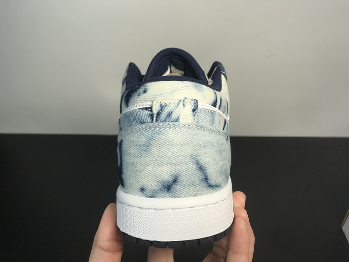 Air Jordan 1 Low SE