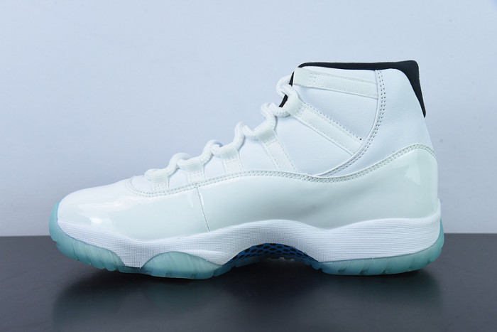 Air Jordan 11 Retro