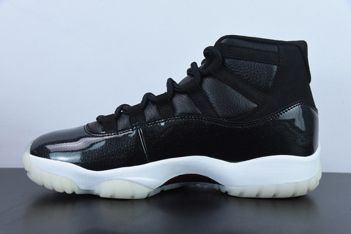 AIR JORDAN 11 RETRO