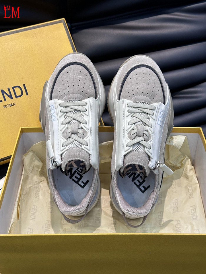 FENDI SNEAKERS