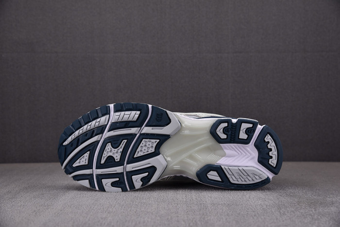 ASICS Gel Kayano 14
