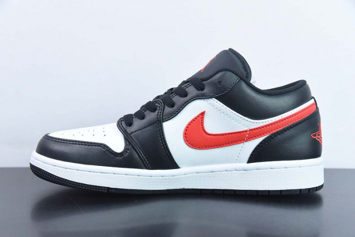 (WMNS) Air Jordan 1 Low