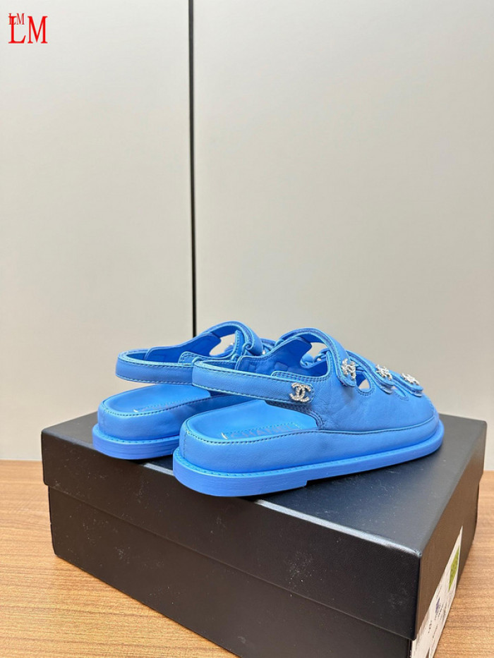 CN Slide Sandal