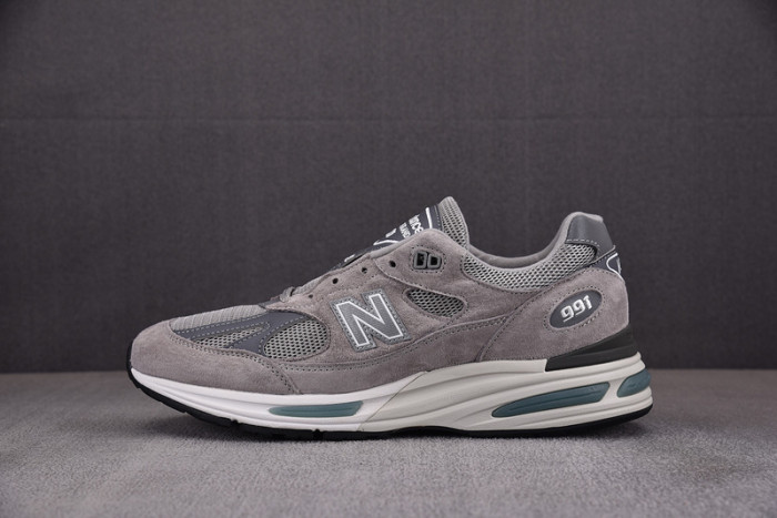 New Balance 991v2 OG