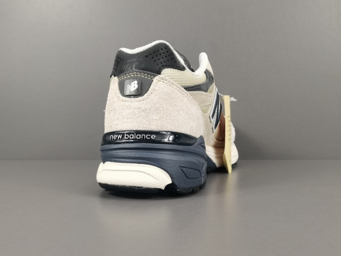 New Balance 990 V3 "Teddy Made"U990AD3