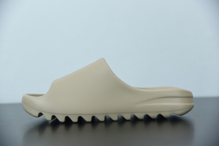 Yeezy Slide GZ5554