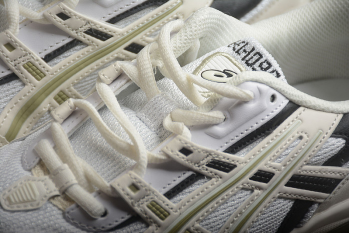 Asics GEL-1090 
