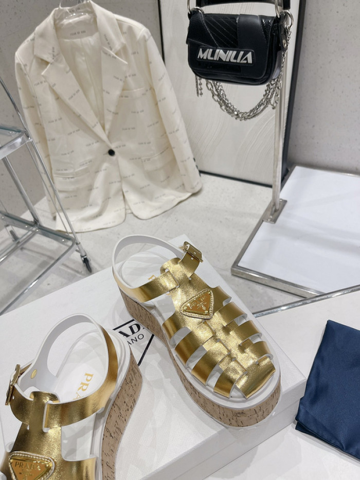 PRADA SLIDE