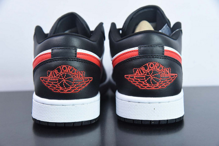 (WMNS) Air Jordan 1 Low