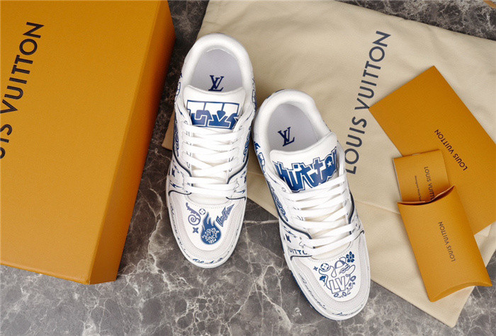 LUSV SNEAKERS