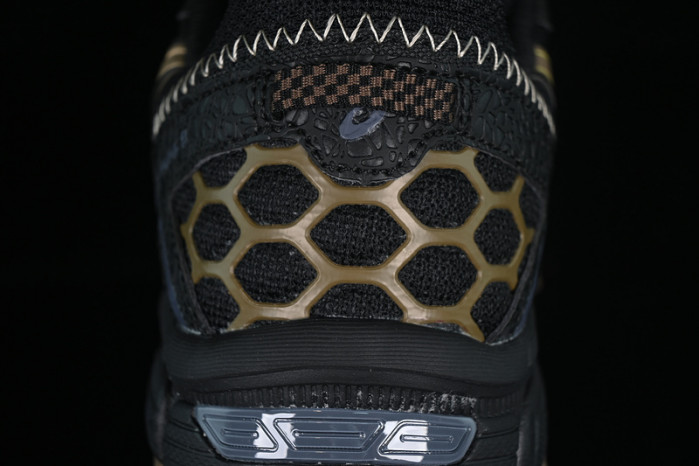 ASICS Gel-Kahana 8 Black Clay Canyon Men