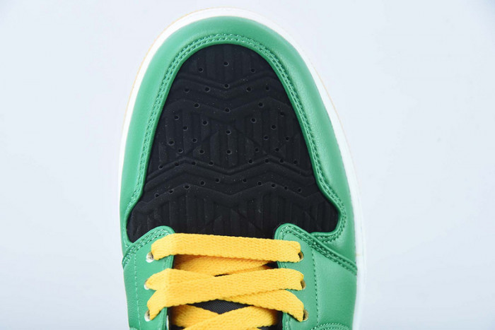 Air Jordan 1 Low SE