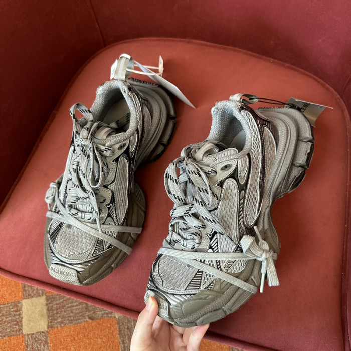 BALCIA 3XL SNEAKER