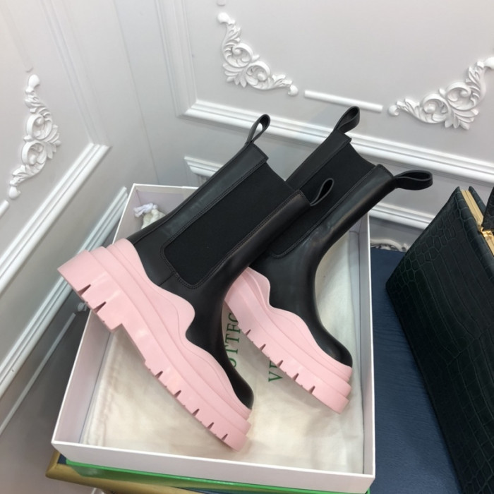 Bottega Veneta Chelsea Tire Leather high Boot