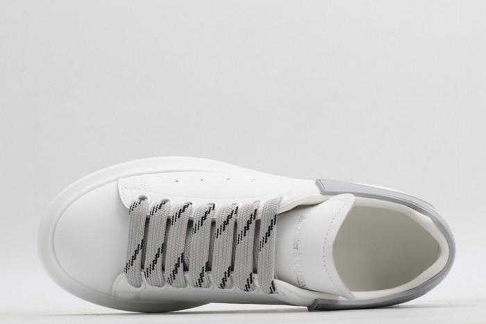ALEXMQ Sneakers