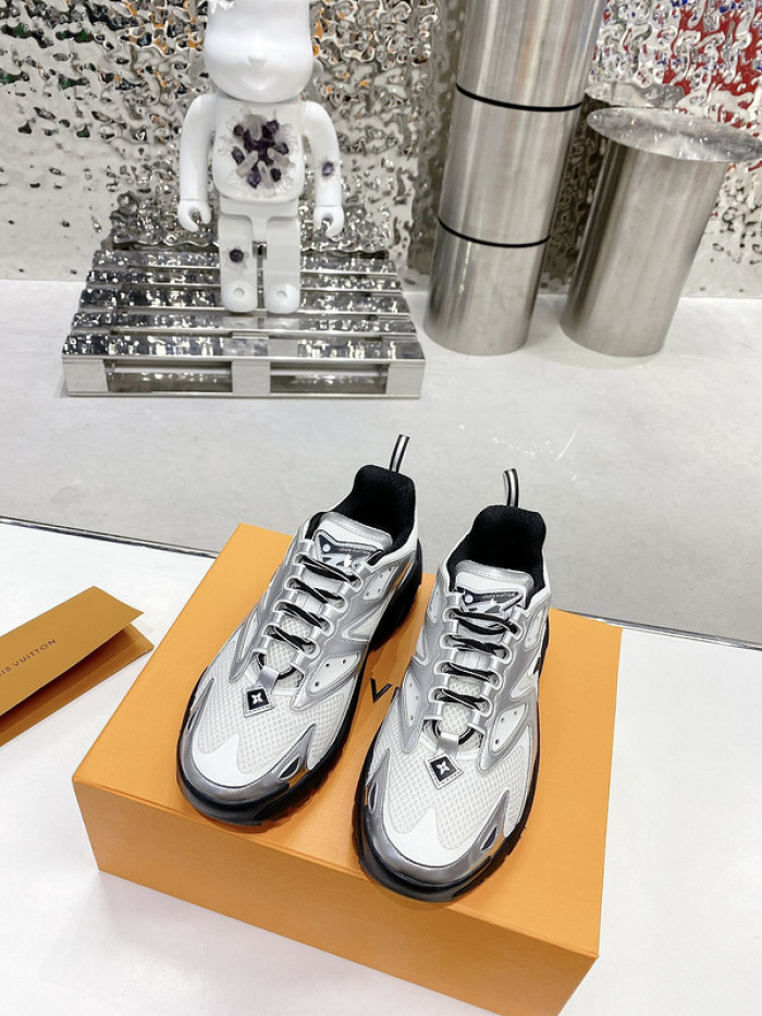 LUSV SNEAKERS
