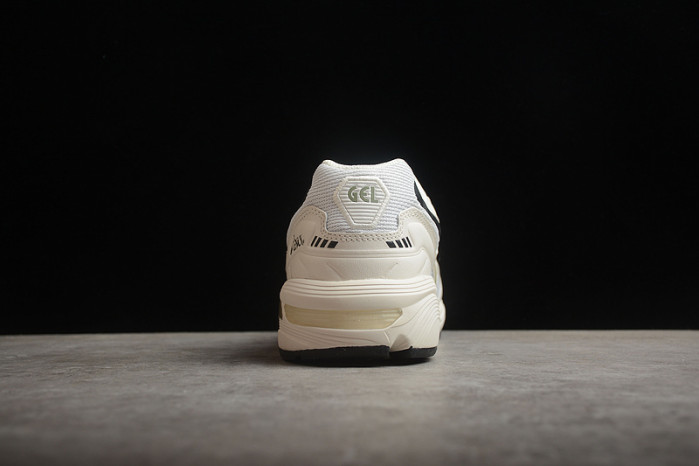 Asics GEL-1090 