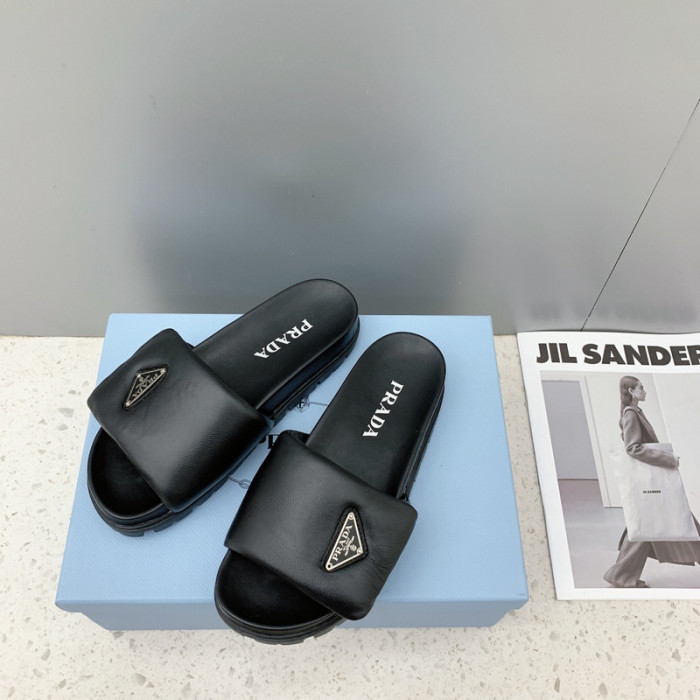 PRADA SLIDE