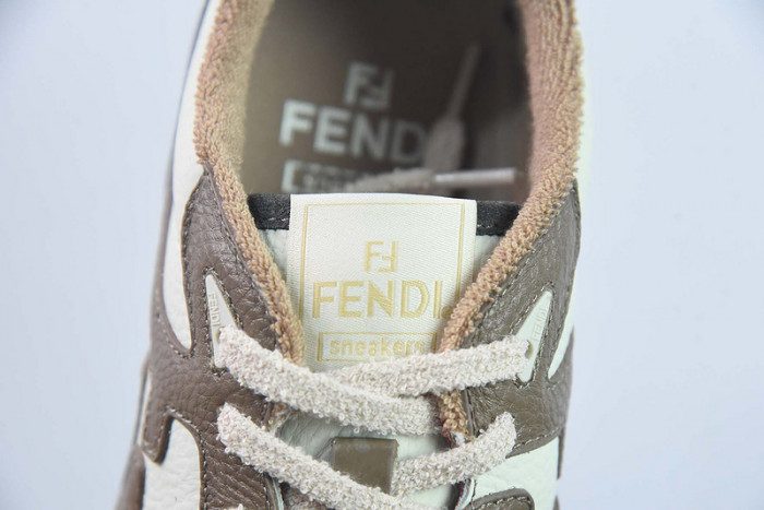 FENDI SNEAKERS