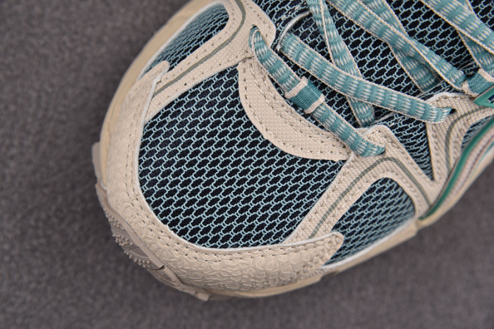 (WMNS) ASICS Gel-Kahana 8 Green/Grey 1012A978-302