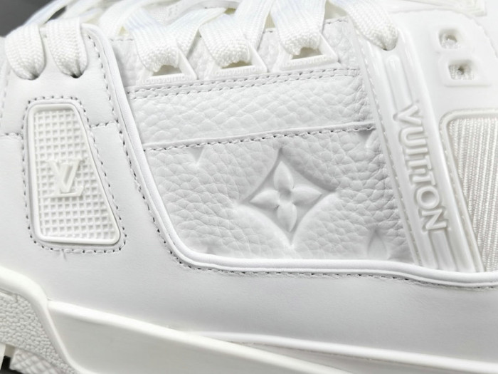 LUSV SNEAKERS