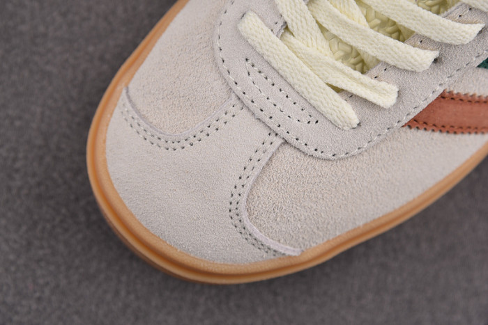 adidas Gazelle Bold Low Maple Leaf W - IG3685