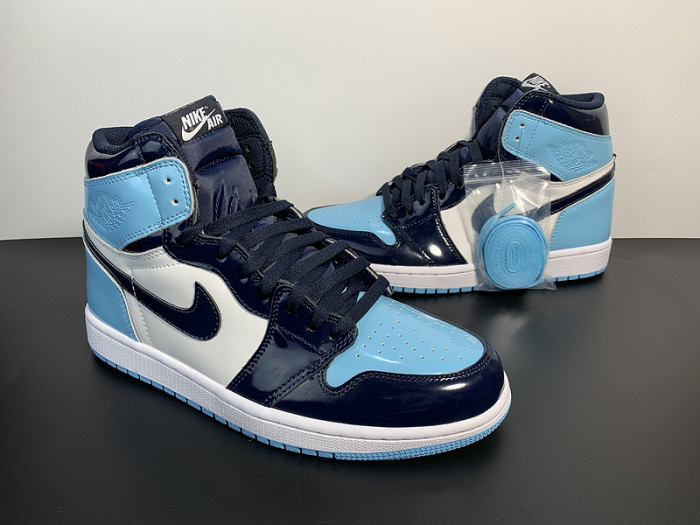 (WMNS) Air Jordan 1 Retro High OG