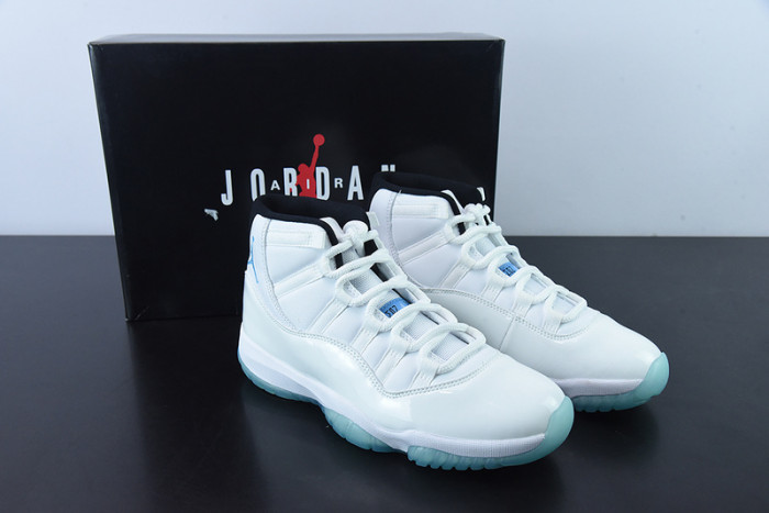Air Jordan 11 Retro